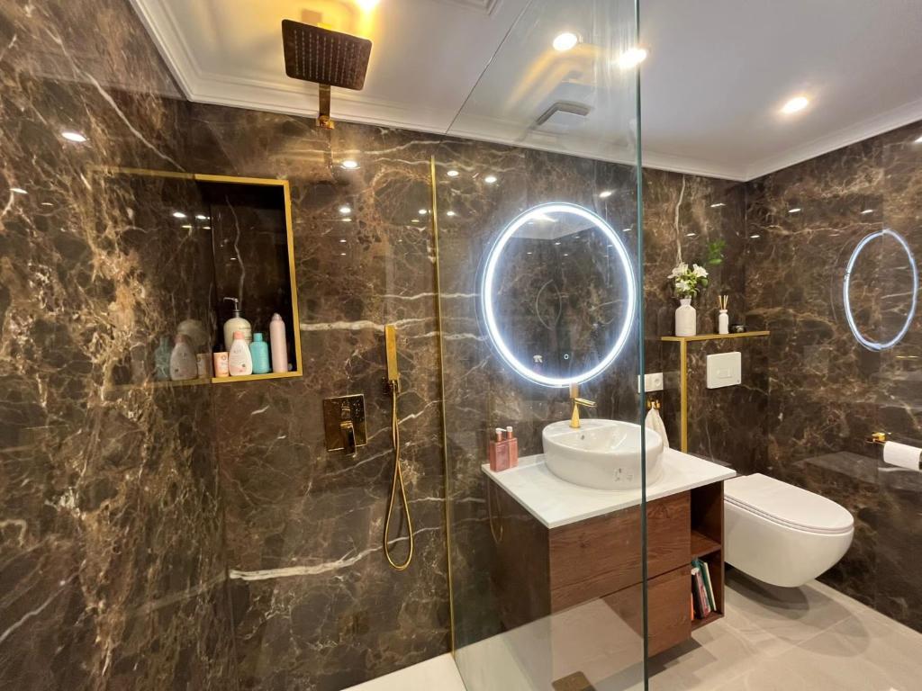 In Puerto Banus - And Luxury Apartment
